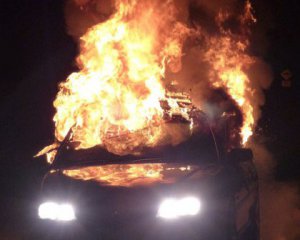Біля тимчасово окупованого Мелітополя вибухнуло авто з чотирма колаборантами