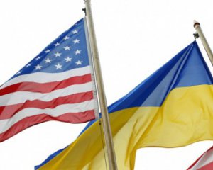 США готовят новый пакет помощи для Украины – Bloomberg