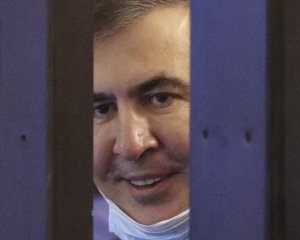 Саакашвили возвращается в грузинскую политику