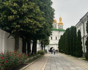 Московські попи програли суд щодо лаври