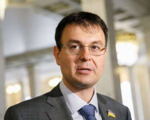 Навіщо бізнес має сплачувати довоєнні податки: Гетманцев пояснив