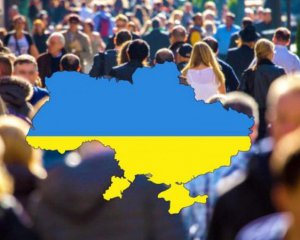 Сколько украинцев считают себя счастливыми, несмотря на войну: опрос