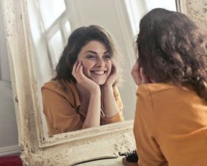 У Самсонів день не дивіться довго у дзеркало та не заздріть