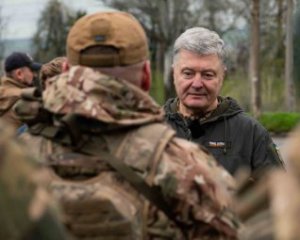 Порошенко пояснив, чому Україна потрібна НАТО