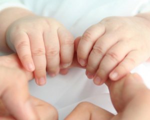 Назвали самые популярные и редкие имена малышей