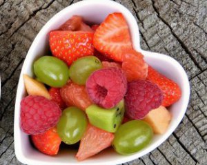 П&#039;ять міфів про фрукти, в які досі вірять