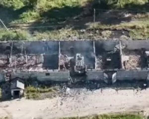 В СБУ показали, як спопеляють окупантів разом із технікою: вогняне відео