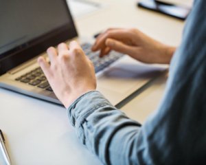 Популярність Threads раптово пішла на спад