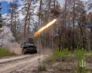 ЗСУ наступають  на двох напрямках, авіація та артилерія б&#039;ють по ворогу: головне зі зведення Генштабу