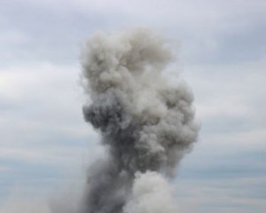 У Сімферополі пролунала серія гучних вибухів