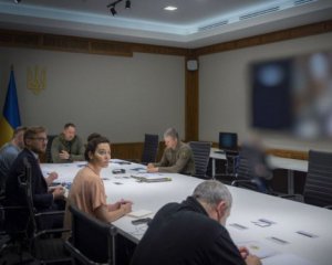 Україна проводить переговори з США щодо гарантій безпеки