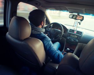 Державна реєстрація транспорту подорожчала