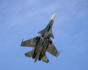 В Калининградской области России разбился Су-30: момент падения попал на видео
