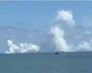 У Криму в районі Керченського мосту вдруге за день лунають вибухи