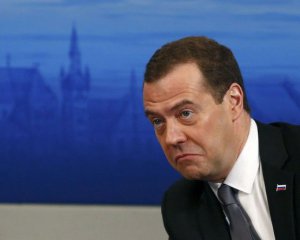 Киев в обмен на НАТО: Медведев выдал очередной маразм