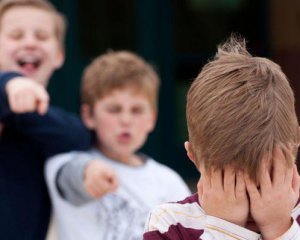 "Було б добре, щоб твій тато загинув, а Росія переможе": у польських школах зростають випадки булінгу українців