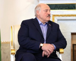 Диктатор Лукашенко назвав дурними вимоги сусідів вигнати &quot;вагнерівців&quot; з країни