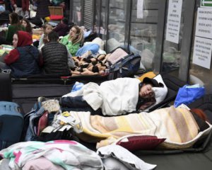 У Польщі закрили найбільший центр прийому біженців з України ‒ чим пояснили