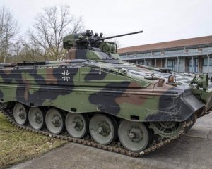 Marder и машины для разминирования: Германия передала Украине помощь