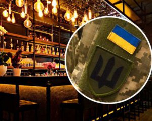 &quot;Форма отпугивает клиентов&quot;: в Тернополе военнослужащего ВСУ не пустили в местное заведение
