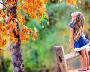 Якою погодою здивує жовтень: синоптикиня дала перший прогноз