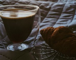 Чем вреден растворимый кофе: назвали четыре недостатка напитка