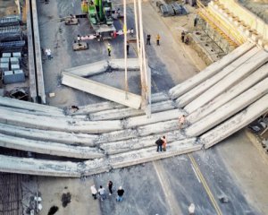 Кличко прокоментував обвал мосту в Києві