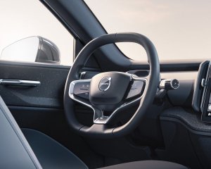 Volvo отключил россиян от своих сервисов