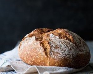 Як правильно зберігати хліб