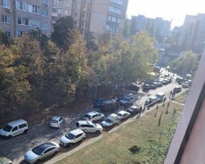 На блокпосту у Києві сталася стрілянина