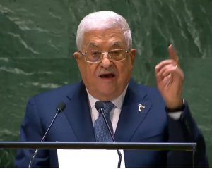 Аббас исключает эвакуацию палестинцев из Сектора Газы - Reuters