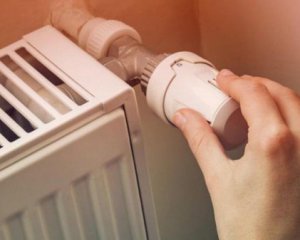 У Києві розпочинають підключати житлові будинки до тепла