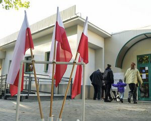 &quot;День великих змін&quot;: лідери виборчих перегонів у Польщі відреагували на результати екзит-полів