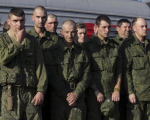 В окупантів великі втрати, але вони продовжують штурмувати Авдіївку