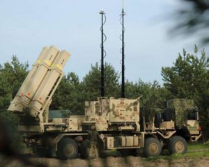 IRIS-T, касетні ракети для HIMARS і не тільки: Німеччина оголосила про новий пакет допомоги Україні