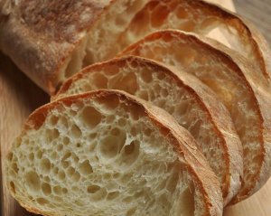 Як обрати якісний хліб: три ознаки правильної випічки