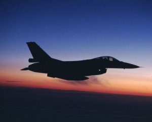 Американские военные сказали, сколько будут длиться учения украинских пилотов на F-16