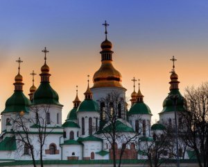 В Софии Киевской прокомментировали скандал с позолочением куполов собора