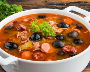 Назвали найшкідливіший суп. Він дуже популярний в Україні