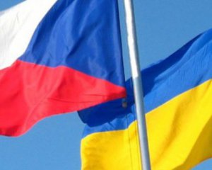 Чехія продовжила термін тренування українських військових на своїй території
