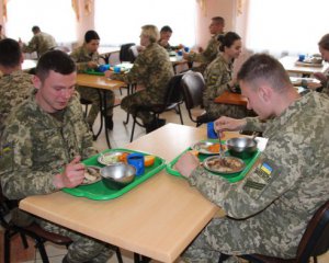 МОУ пішло шляхом відмови від стандартів НАТО у харчуванні військових, не підготувавши альтернативи – Ярова