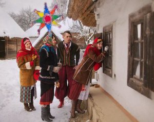 &quot;КолЯдник&quot; чи коляднИк&quot;: мовний блогер збурив мережу популярною помилкою українців