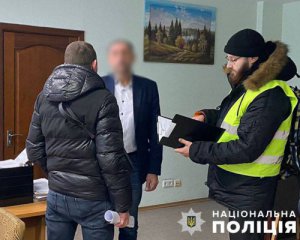 Аварія у столичному метро: поліція прийшла з обшуками
