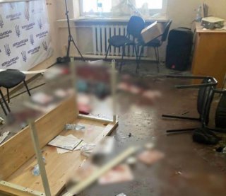 Пострадали 26 человек: на сессии сельсовета депутат взорвал гранаты