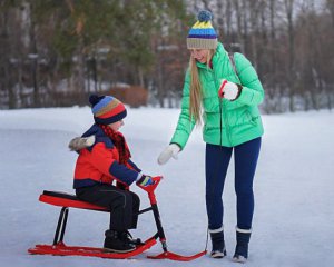 Никакого алкоголя и украшений: как не замерзнуть на прогулке