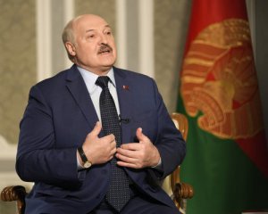 Лукашенко активно шукає заміну РФ