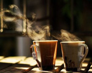 Как быстро охладить чай без добавления воды: три способа