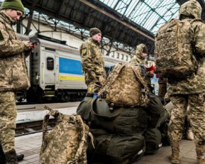 Українська влада обіцяє послабити закон про мобілізацію