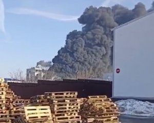 У Росії стався вибух на заводі: епічні відео