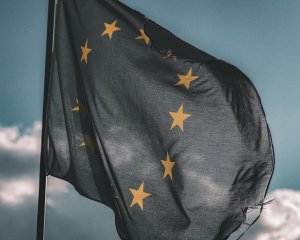 Все государства ЕС согласились на €50 млрд Украине